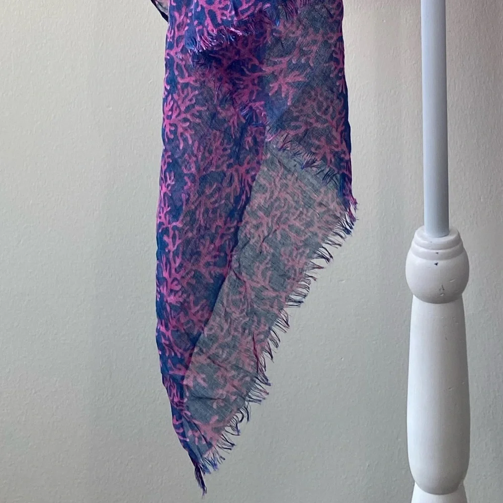 *NWT* Cruise Club Coral Reef Navy & Pink Scarf Shawl Nautical Coastal Vacation - Picture 6 of 7